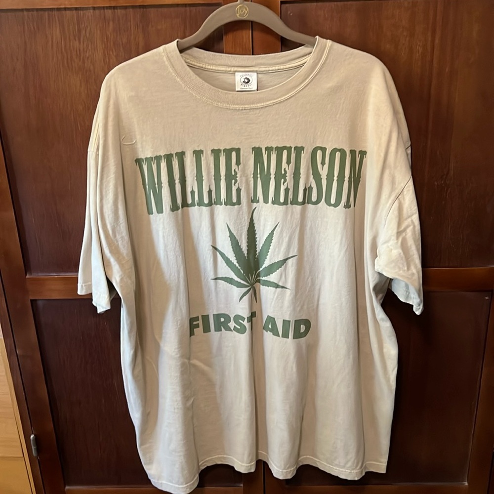 Willie Nelson Concert T-shirt